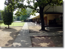 自由学園
