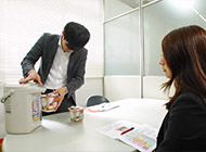 商品をより早く理解してもらうためには“試食”が一番！