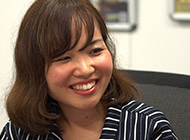 糸魚川まみさんは新作の営業を担当している