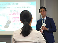 店舗スタッフに向けた商品の勉強会も実施