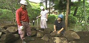 画像：敷地1000坪の庭