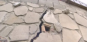 画像：怖くて住めない家