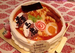 特製ラーメンケーキ