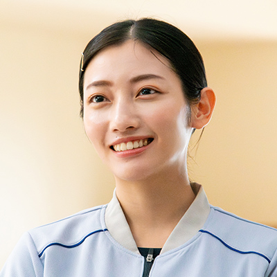川島鈴遥