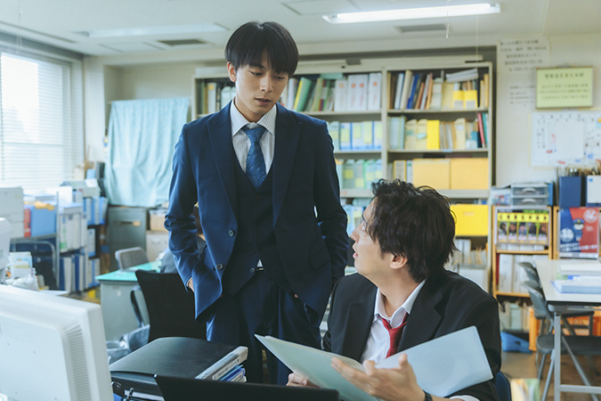 『キスは捜査のあとで』