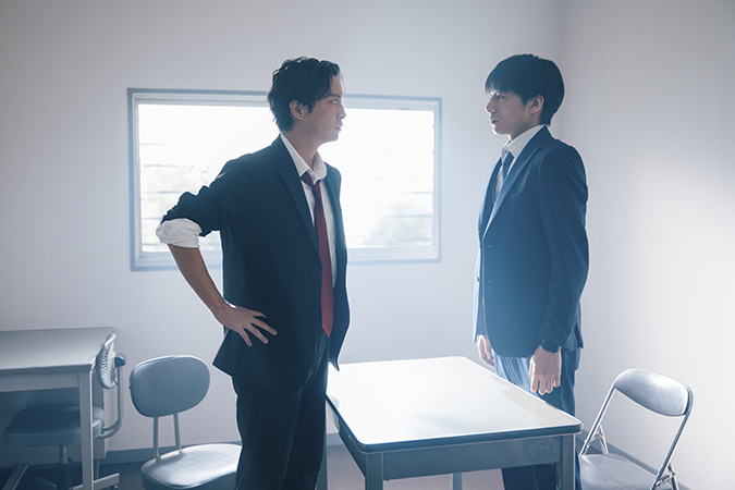 『キスは捜査のあとで』
