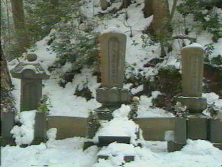 大石りく遺髪碑