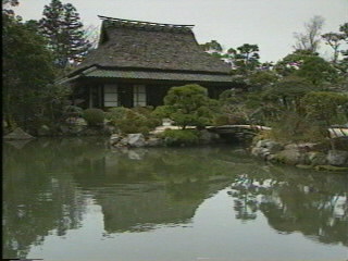 依水園