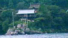 竹生島神社