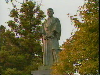 牧野省三銅像（等持院）