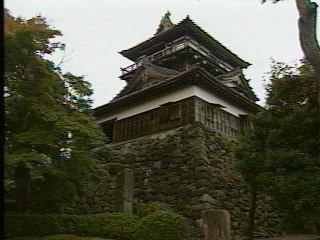 丸岡城天守閣（重文）