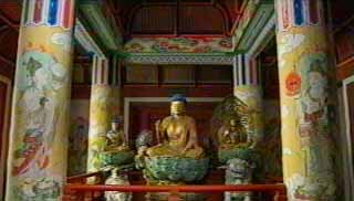 釈迦三尊像（三重塔）