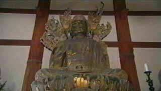 本尊　阿弥陀如来坐像