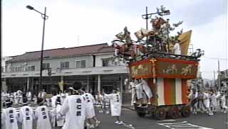 山車巡行