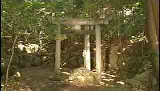 三柱鳥居