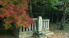 法然上人の遺骸を収めた石棺