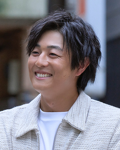 花ヶ咲臣