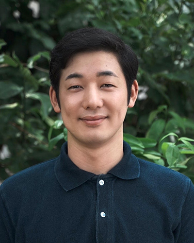 多賀公英監督