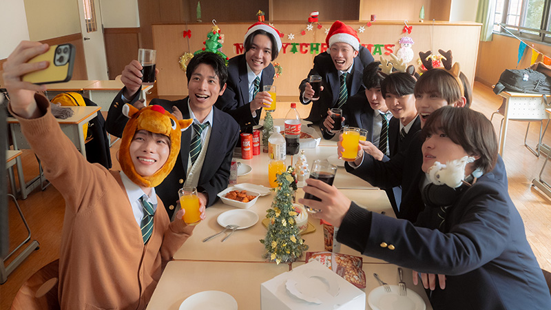 ストーリー｜ドラマ『修学旅行で仲良くないグループに入りました